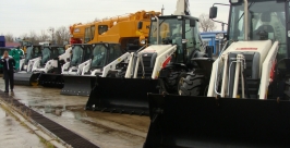 Все виды транспорта представлены в Хабаровске на выставке АВТОЭКСПОДВ - 2012  Максим Мишин 