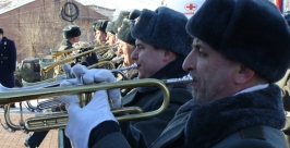 Военный оркестр играет гимн Российской Федерации Роман Федоров
