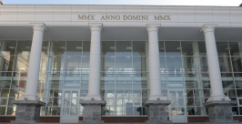 Колонны школы Президент &quotPark Ville Жуковка&quot
