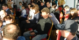 Встреча хоккеистов &quotАмура&quot с болельщиками состоялась в Хабаровске Роман Федоров