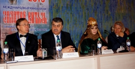 Деятели культуры и искусства Анна Незнанова