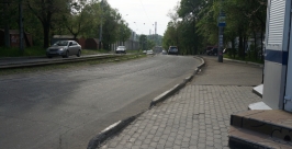 Отбитые бордюры на остановке общественного транспорта Анастасия Афанасенко