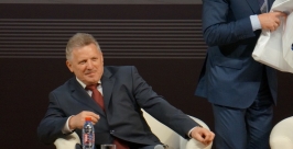 Врио губернатора Хабаровского края: Кто не люминь, тот идет грузить чугун ИА AmurMedia