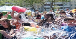 Тонны воды и отличное настроение - День Ивана Купалы отметили хабаровчане Роман Федоров