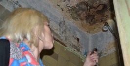 Многодетные семьи в Совгавани Хабаровского края жалуются на ужасные жилищные условия Корр. ИА AmurMedia
