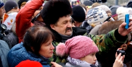 Олимпийский огонь пронесли по живописным местам Хабаровска Роман Федоров