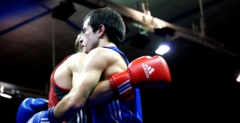 Копилка побед сборной Хабаровского края на чемпионате России по боксу вновь пополнилась Роман Федоров