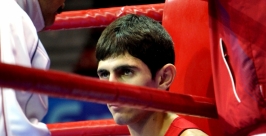 Копилка побед сборной Хабаровского края на чемпионате России по боксу вновь пополнилась Роман Федоров