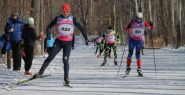 Спортсмены направляются к финишу Владимир Бодагов