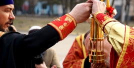Благодатный огонь прибыл в Хабаровск Роман Федоров