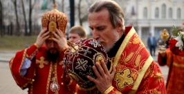 Благодатный огонь прибыл в Хабаровск Роман Федоров