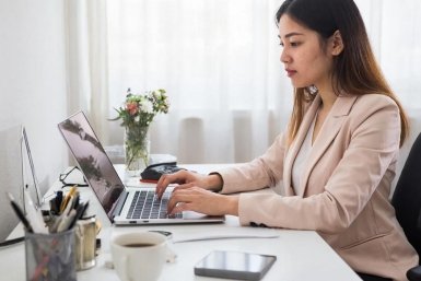 Рабочий день сократят? В Госдуме предложили новый график для женщин Создано при помощи ИИ