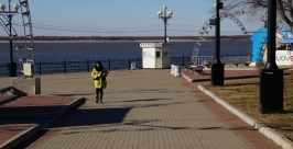 Центральную набережную Хабаровска частично открыли для прогулок Евгений Попов