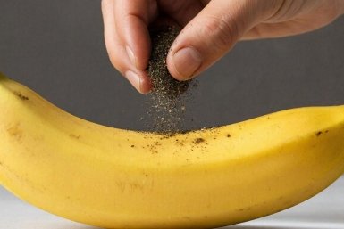 Перчу банановую кожуру - и весной больше никаких хлопот: четкий лайфхак для ленивых Создано при помощи ИИ