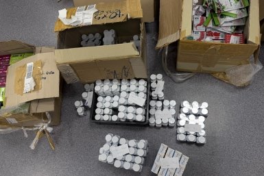 74 кг незадекларированных тайских БАДов изъяли таможенники в аэропорту Хабаровска Пресс-служба Хабаровской таможни