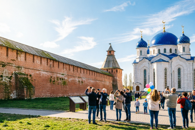 Здесь будут толпы туристов на майские: 5 "городов-лидеров" по отельным броням — с 1 по 11 число