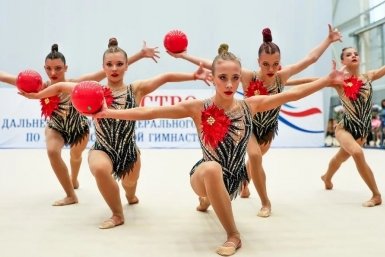 Все высшие награды краевого турнира завоевали гимнастки хабаровской "Олимпии"