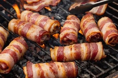 Эту закуску на мангале съедают первой: Беру хлеб, бекон и кое-что ещё