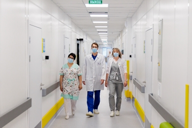 "Горят за сутки": врачи рассказали о распространении смертельной болезни в России