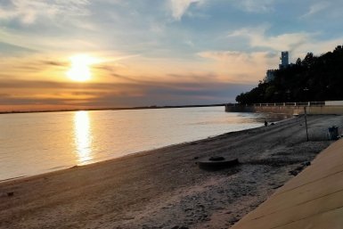 Пока вы спали: ленинские комнаты, китайский "пузырь", мёртвые души и мордобой со стульями