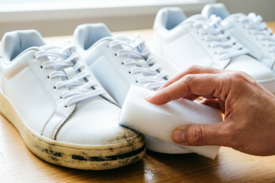 Кроссовки белее снега: 10 минут с этой “штучкой” — грязь сыплется слоями, а жёлтизна растворилась