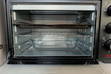 3 ложки в воду — и духовка стала чище новой: от липкого жира и нагара не осталось и следа