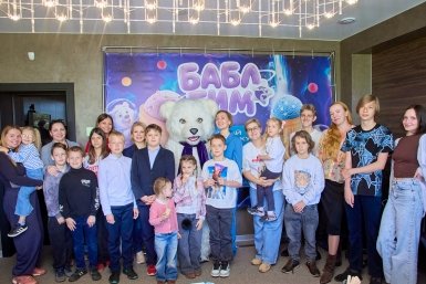 На фабрике &quotУРСА&quot прошла дегустация мороженого с галактикой вкусов Дмитрий Осипчук, ИА PrimaMedia
