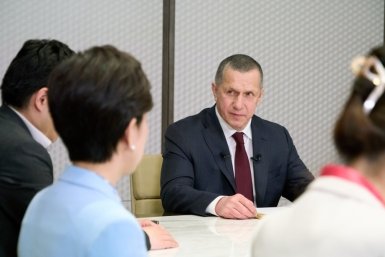 Юрий Трутнев обсудил с руководством китайских компаний совместные проекты в международной ТОР Пресс-служба полномочного представителя президента РФ в ДФО