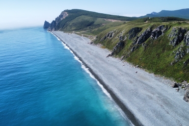 Море как с открытки — туристов почти нет: куда ехать летом вместо Турции