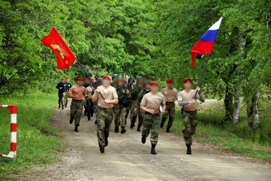 В Хабаровске завершились квалификационные испытания на право ношения крапового берета Предоставлено пресс-службой ВО ВНГ РФ