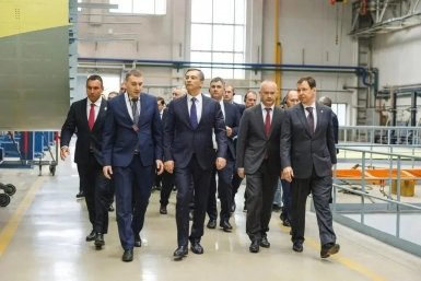 Делегация Комитета Госдумы по промышленности и торговле посетила авиазавод в Комсомольске-на-Амуре Предоставлено ЕР
