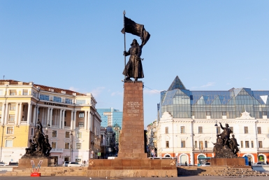 Площадь Борцов революции Евгений Кулешов, ИА PrimaMedia