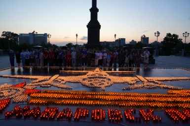 &quotХабаровск помнит&quot: огненная картина войны зажглась на площади Воинской Славы Предоставлено региональным исполнительным комитетом партии &quotЕдиная Россия&quot