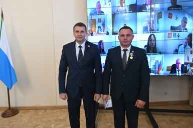 Глава района имени Лазо Александр Кох получил медаль за доблесть, проявленную в зоне СВО Вячеслав Реутов, пресс-служба губернатора и правительства Хабаровского края