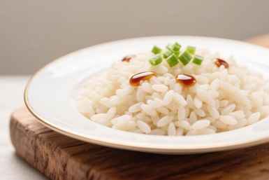 Беру марлю и варю рис - получается рассыпчатым: вкуснее, чем в Узбекистане