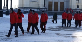 Участники ЧМ по бенди прогуливаются по Хабаровску и нахваливают город Роман Федоров, корр. ИА AmurMedia