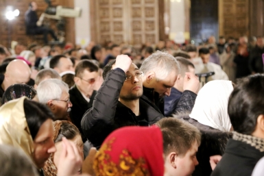 Тысячи верующих собрались на пасхальных богослужениях в хабаровских храмах Роман Федоров, корр. ИА AmurMedia