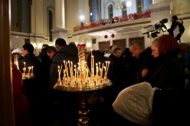 Тысячи верующих собрались на пасхальных богослужениях в хабаровских храмах Роман Федоров, корр. ИА AmurMedia