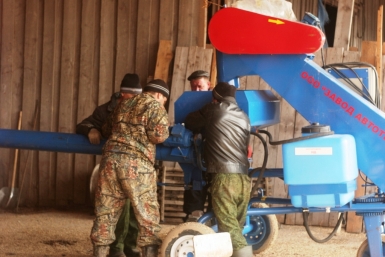 Визит губернатора Александра Мельник