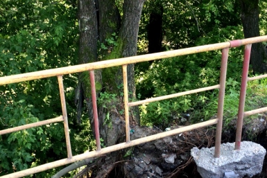 Опаснейший участок дороги образовался в Хабаровске после проливных дождей Роман Федоров, корр. ИА AmurMedia