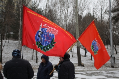 &quotЧерный тюльпан&quot, в память о летчеке СУ-24М. сбитом на границе Турции и Сирии Александра Мельник, корр. ИА AmurMedia