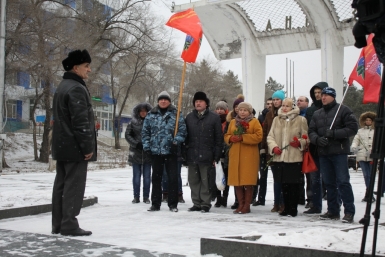 &quotЧерный тюльпан&quot, в память о летчеке СУ-24М. сбитом на границе Турции и Сирии Александра Мельник, корр. ИА AmurMedia