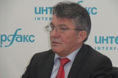 Озеров: Единороссы других регионов идти на выборы в ГД от Хабаровского края пока не хотят  Ко Виктория, AmurMedia 