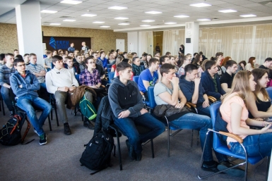 Студенты ДВФУ РИА PrimaMedia