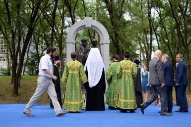 Открытие скульптурной композиции Святых Петра и Февронии Муромских Алексей Тимиргалеев