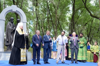 Открытие скульптурной композиции Святых Петра и Февронии Муромских Алексей Тимиргалеев