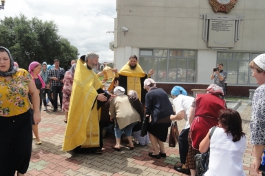 Икону и ковчег с мощами Святой Матроны увезли из Хабаровска, но они еще вернутся корр. ИА AmurMedia