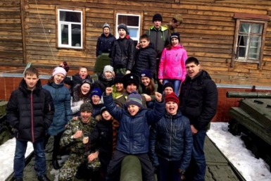 Курсантом можно стать только поборов пороки – православный ВПК &quotДружина&quot Из личного архива С. Бойко.