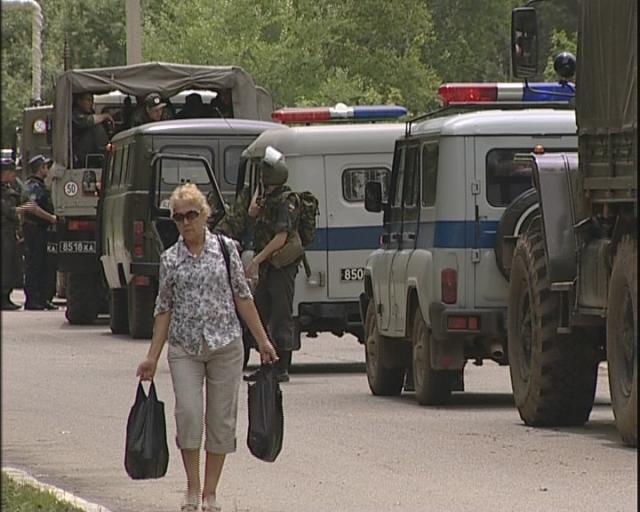 Сегодня в Хабаровске совершено нападение на почтовый автомобиль. Один человек убит