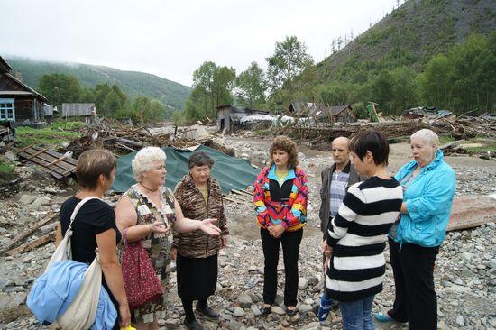 Сход на развалинах